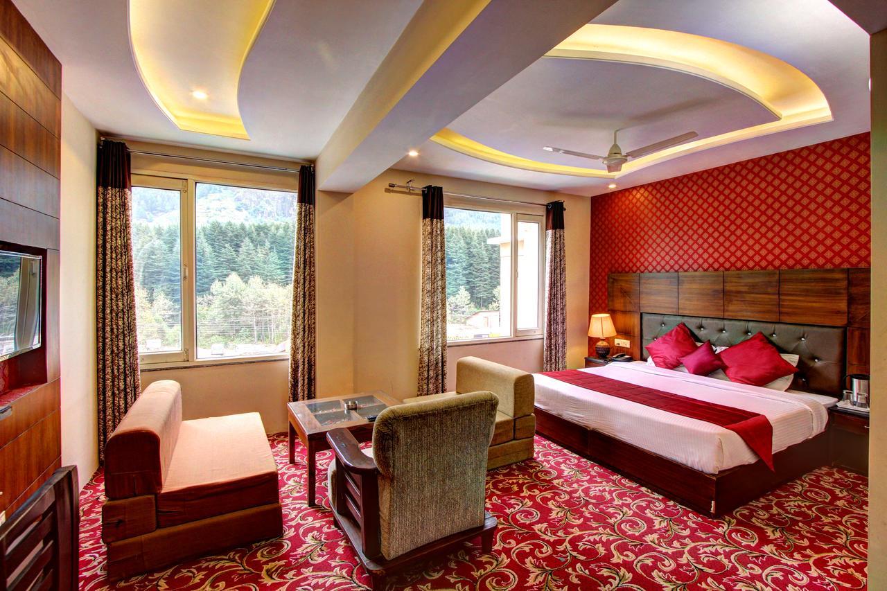 Hotel Maple Retreat Manāli Kültér fotó