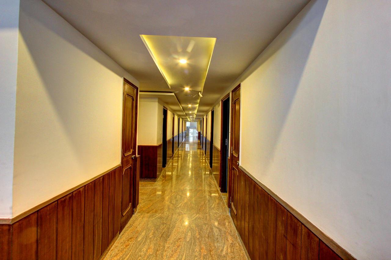 Hotel Maple Retreat Manāli Kültér fotó